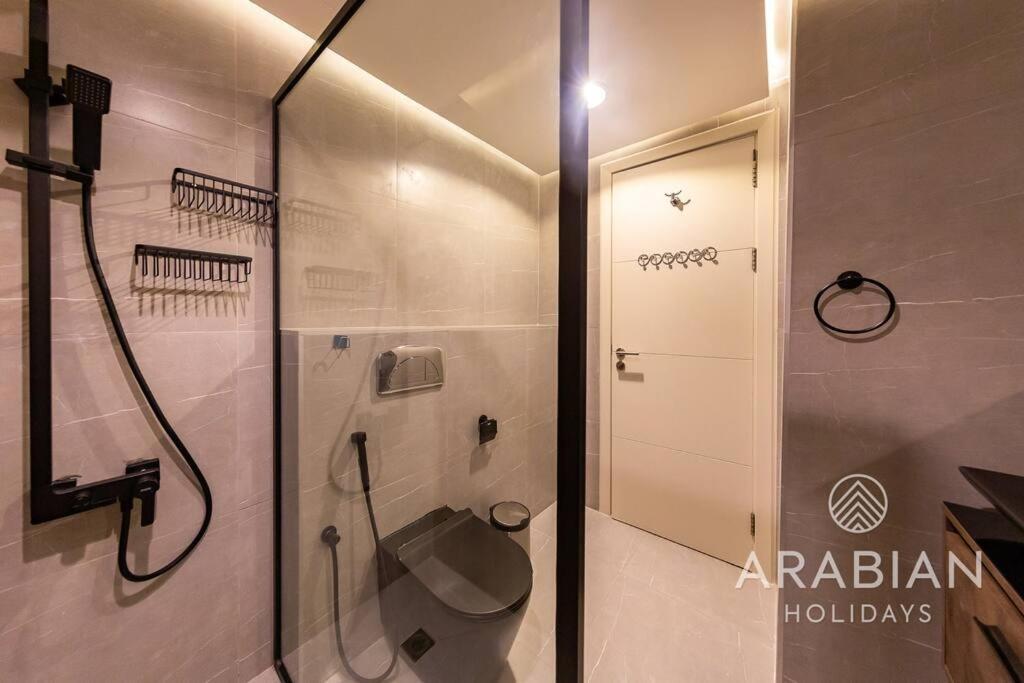 Appartamento Exclusive Newly Renovated 1br Full Marina Views Dubai